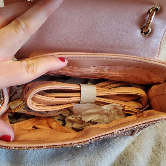 NWOT Glitter Bag with  Optional Crossbody Strap - Picture 5 of 5